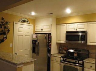 902 Coventry Way #902, Mount Laurel, NJ 08054