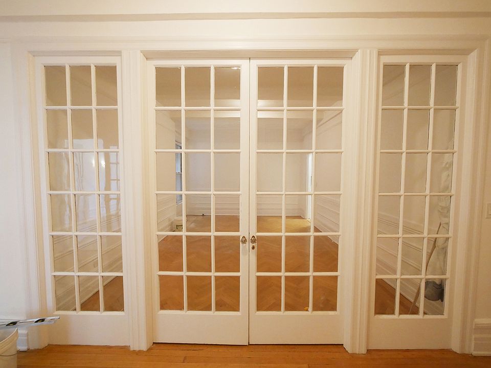 1st image of 420 W End Ave #3