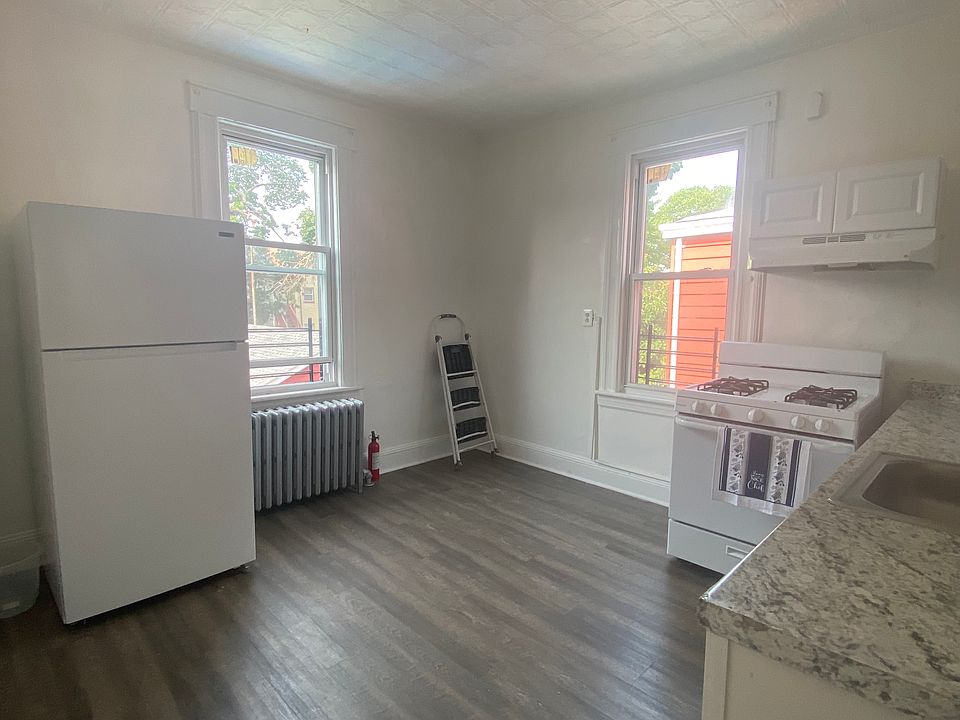 22 Van Buren St Passaic NJ Zillow