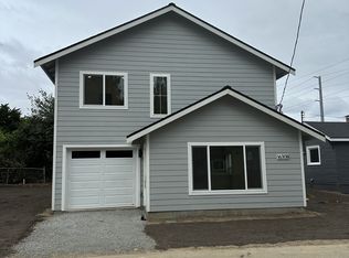 1630 Scenic Dr #C, Everett, WA 98203