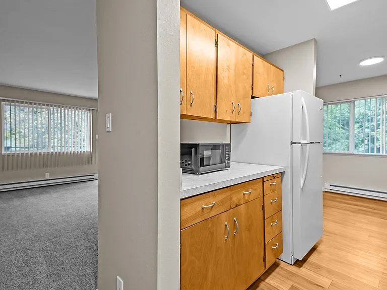 Sycamore Apartments — Photo 6