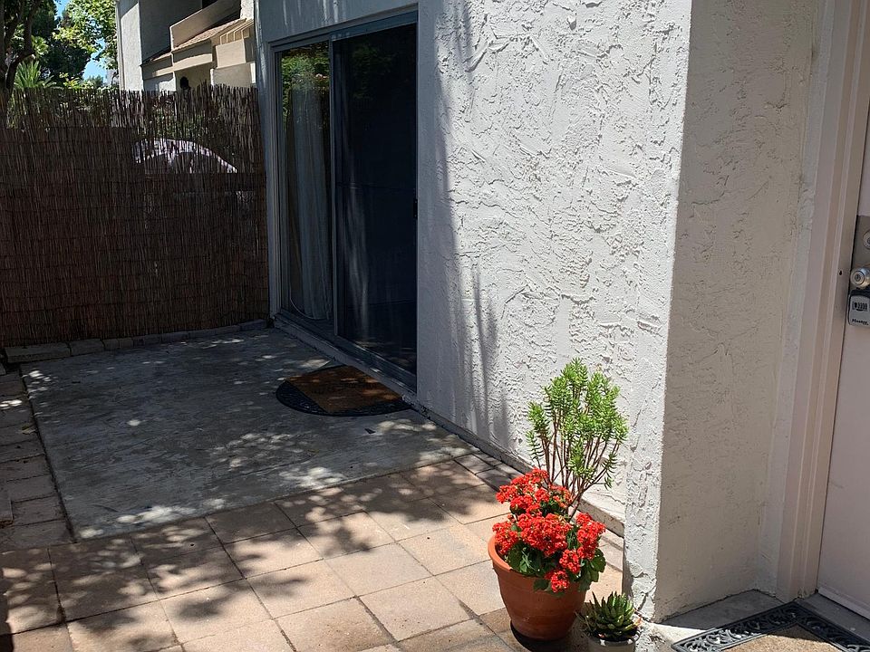 Private patio entrance