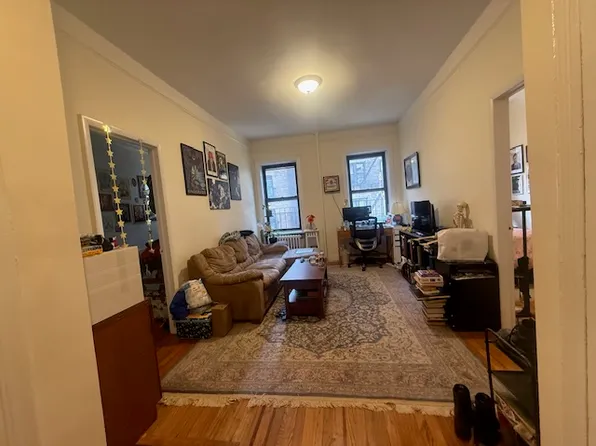 306 East 78th Street image 1 of 8