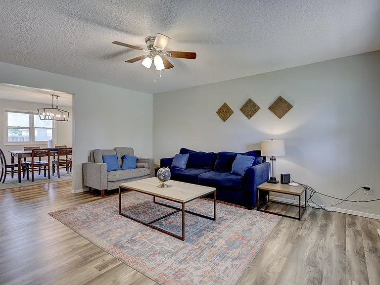 1116 Roosevelt Ave — Photo 36