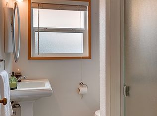 2025 Jones Ave NE, Renton, WA 98056