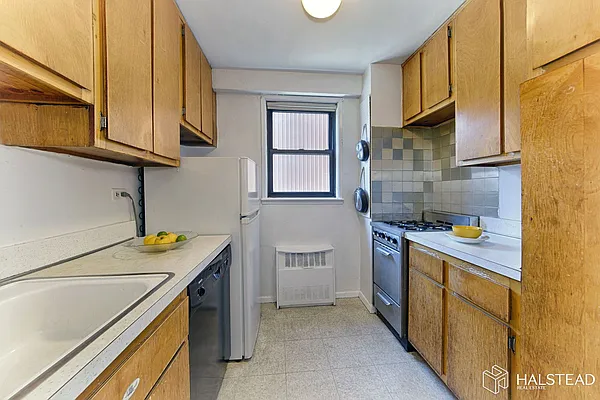 Sold by Halstead Real Estate | media 5