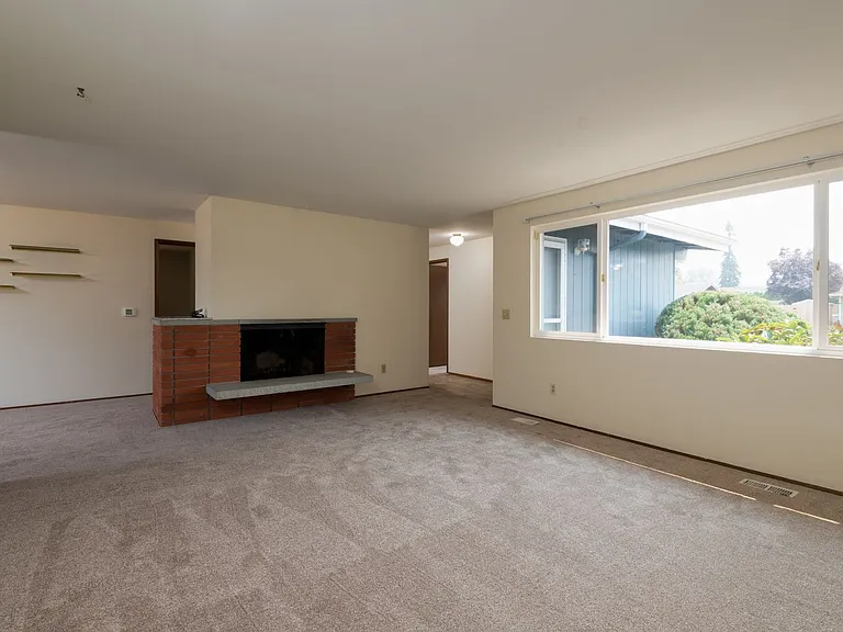 17656 SE 267th Pl — Photo 3