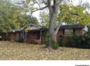 9003 Hogan Dr SE, Huntsville, AL 35802