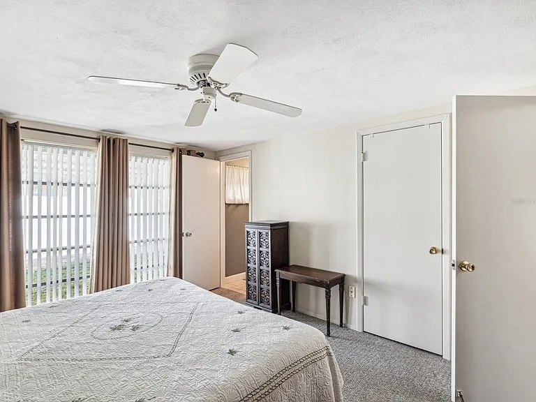 3708 Springfield Dr — Photo 12