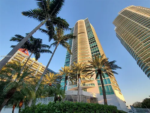 2101 Brickell Ave #3502 Photo 1
