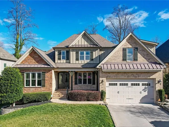 2510 Duck Club Rd, Greensboro, NC 27410