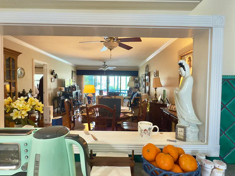 1200 SW 12th St #305 — Photo 14