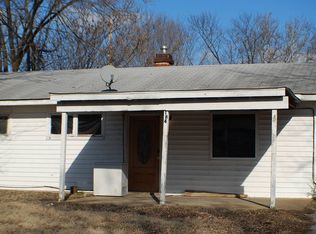 184 Amelia Dr, Cahokia, IL