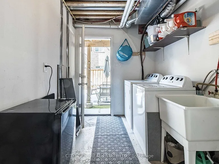 22 Rockbrook Trl — Photo 15