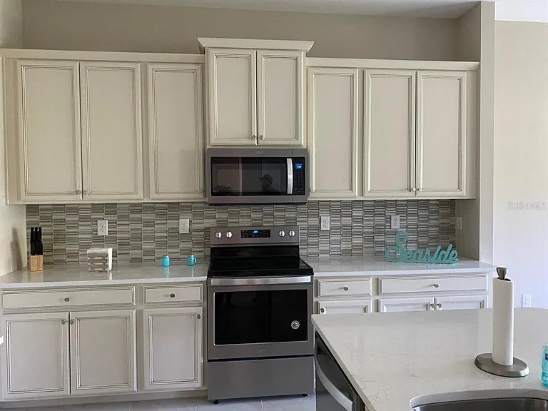 10425 Pilothouse Cir #131 — Photo 4