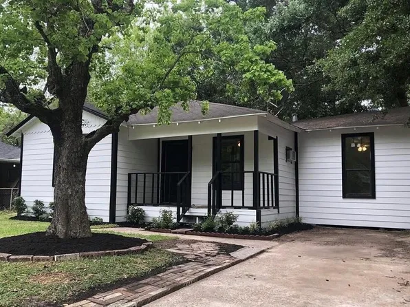 7115 Phillips St, Houston, TX 77088