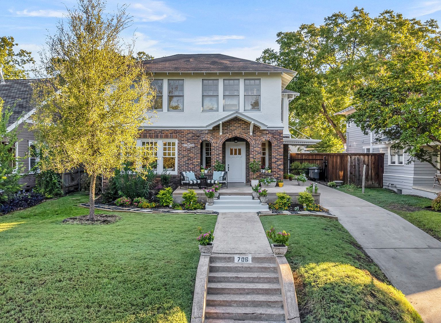 706 Huntley St, Dallas, TX 75214 MLS 20730069 Zillow