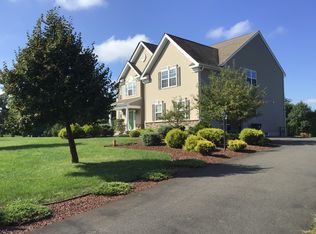 3 Furlong Dr, Millstone Township, NJ 08535