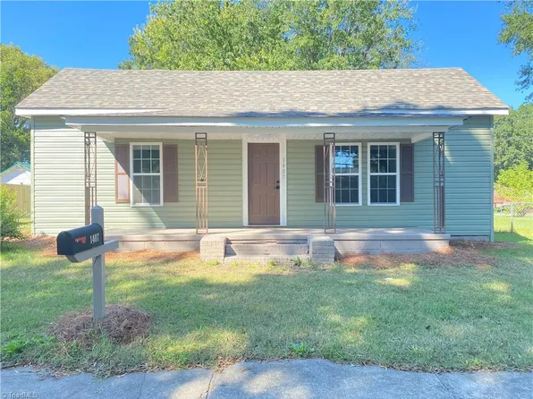 1407 E Stadium Dr, Eden, NC 27288