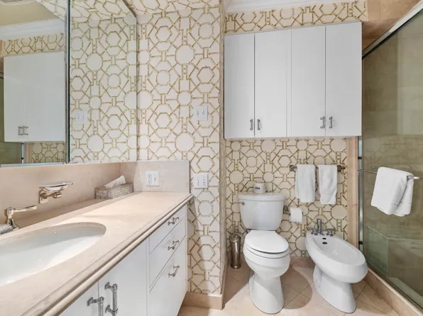 150 Central Park South image 14 of 16