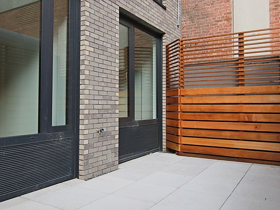 3rd image of 670 Pacific St #101