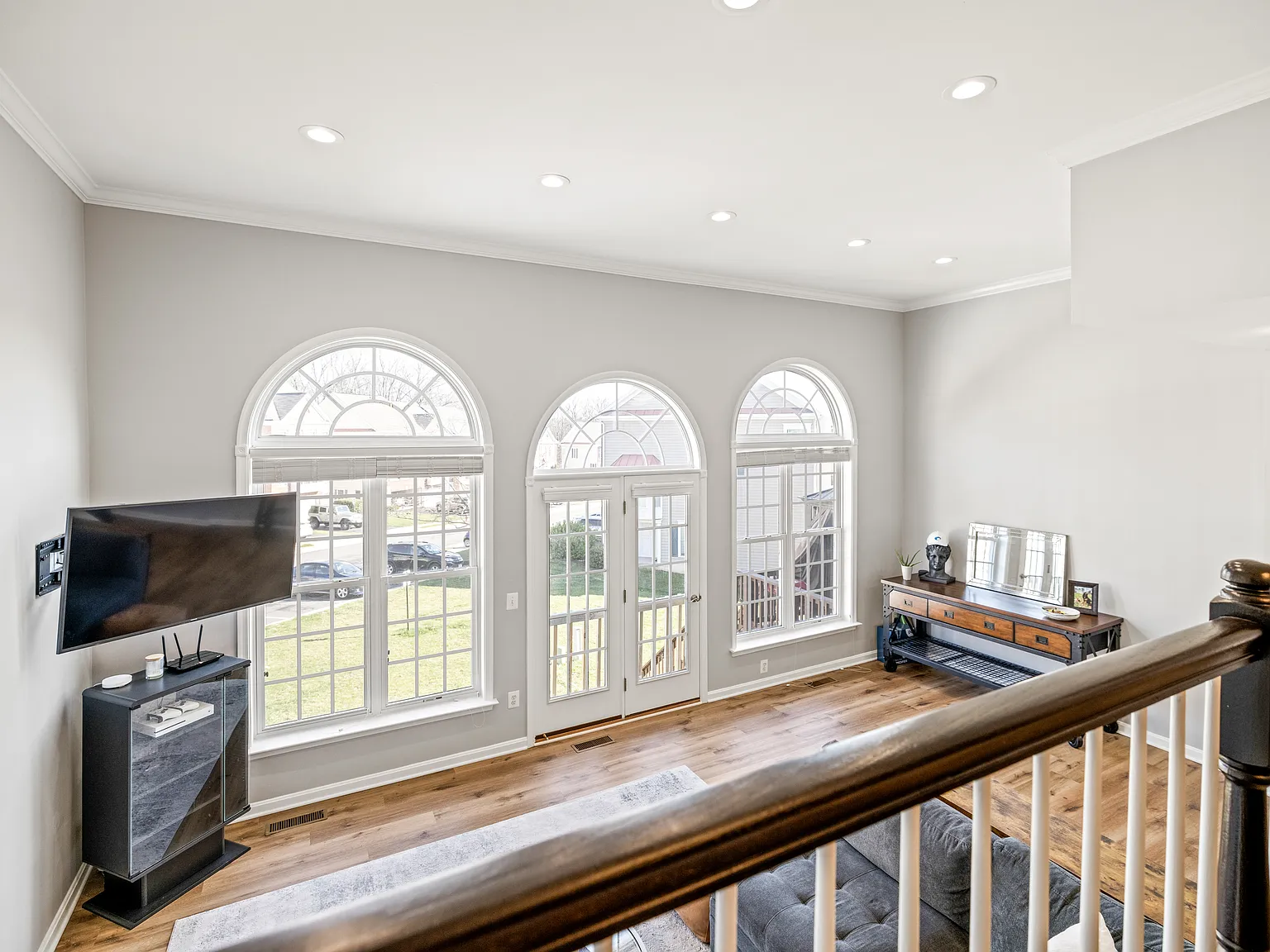 4 bed, 3.5 bath, 2284 sqft, $3,500 — Photo 4