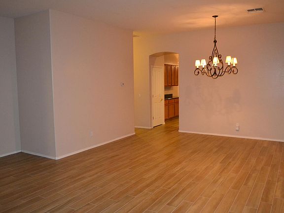 2nd image of 3934 S Greythorne Way