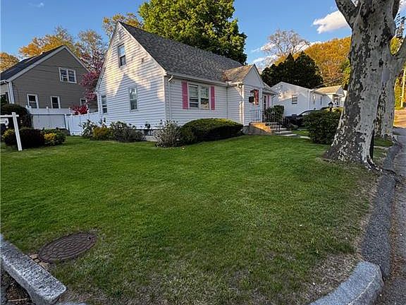 4th image of 4 Dunbar St
