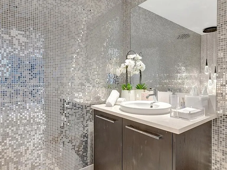 17121 Collins Ave #808 — Photo 27