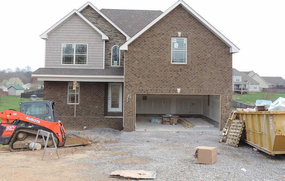 1st image of 802 Primrose Ct