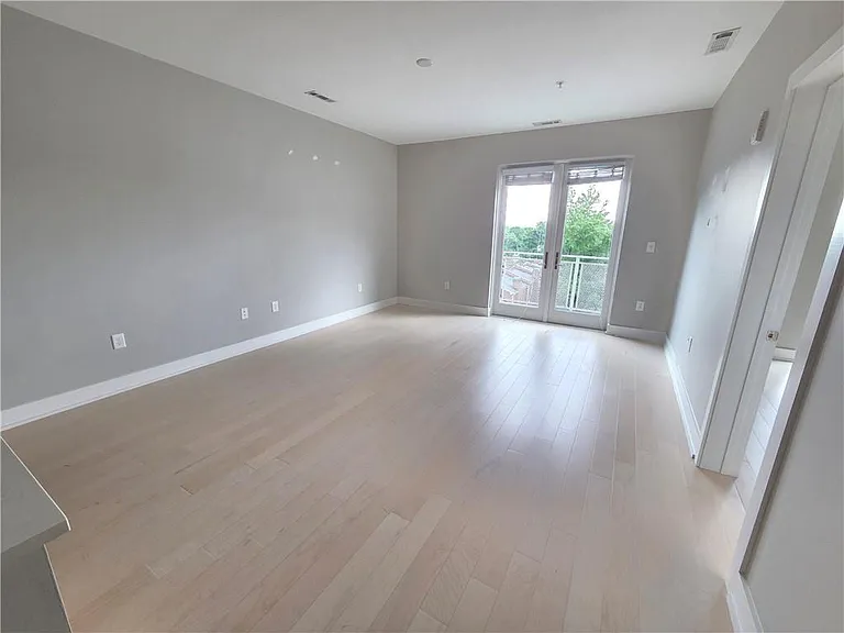 775 Juniper St NE #608 — Photo 2