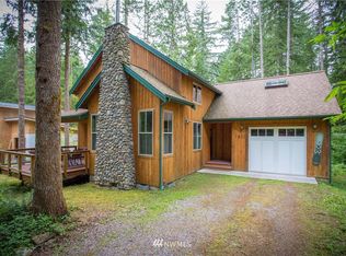 7501 Olsen Dr, Maple Falls, WA