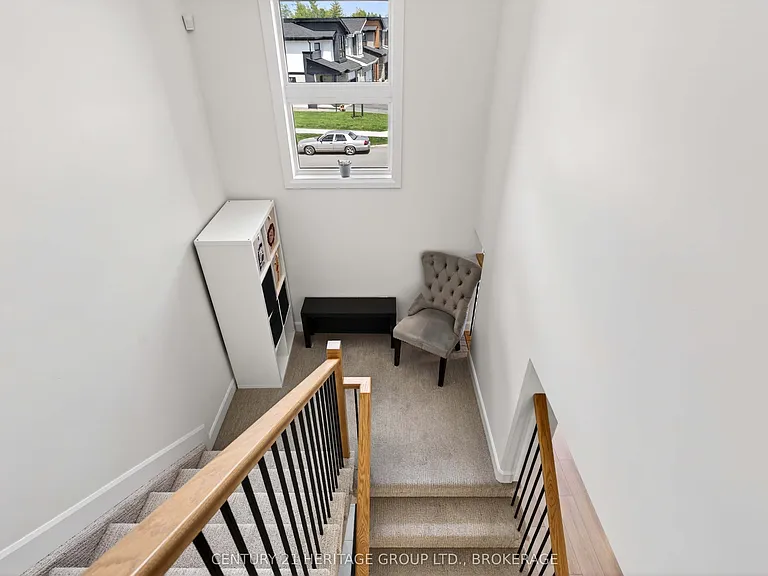 189 Superior Dr — Photo 25