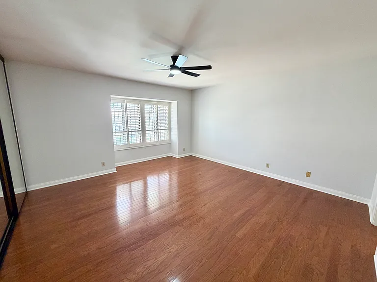 319 Spinnaker Way — Photo 21