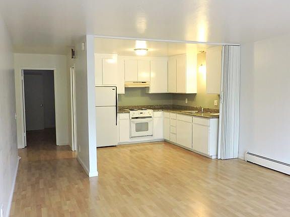 Kitchen / Livingroom