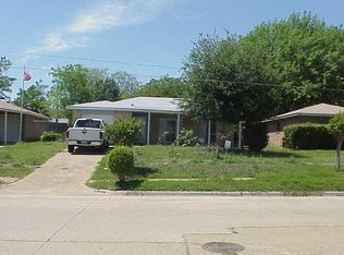 2313 Hardy Rd, Grand Prairie, TX 75051