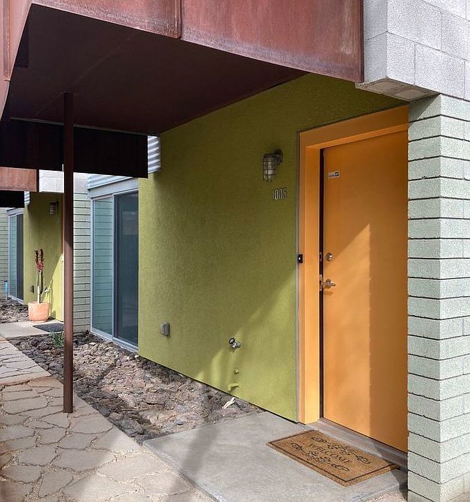 1st image of 1145 E Whitton Ave Unit 1005