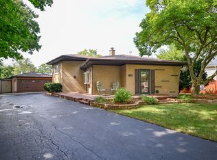 1310 S Lombard Ave, Lombard, IL