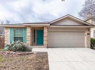 2476 Medina Dr, New Braunfels, TX 78130