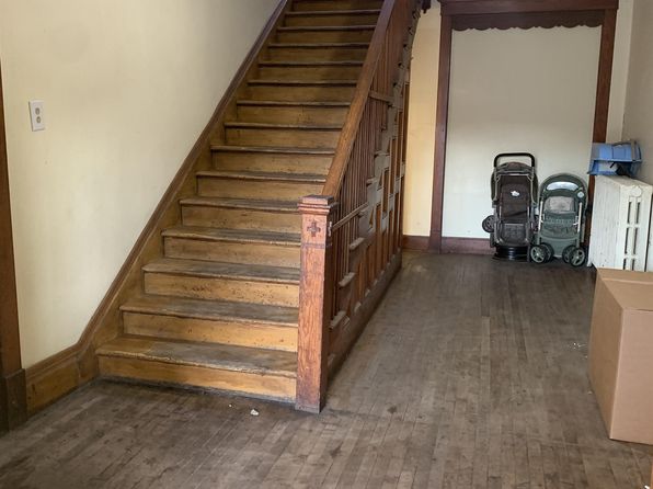 235 W Main St #6
