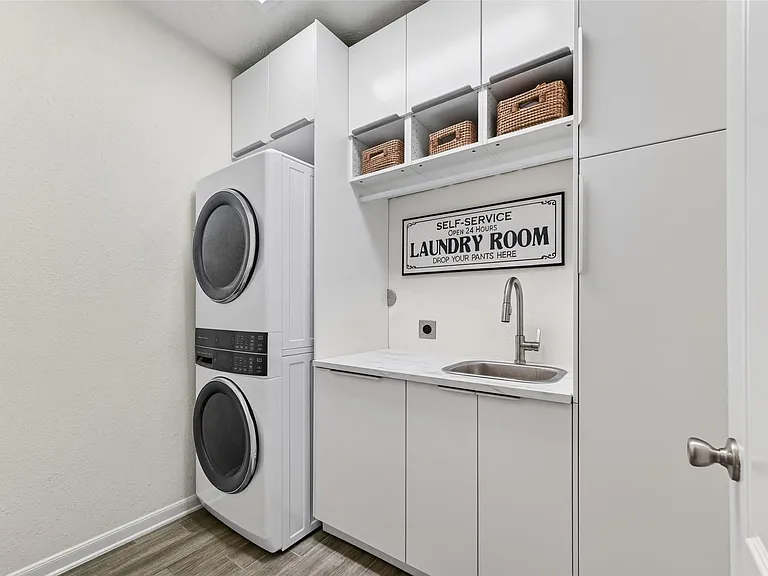 15607 Barton Orchard Ln — Photo 18