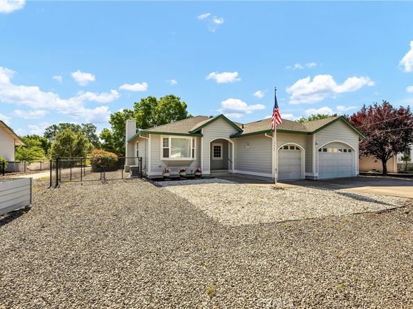 17962 Bunker Rd, Hidden Valley Lake, CA 95467