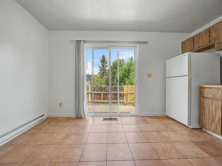 1006 Yampa Ave — Photo 16