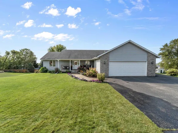 10885 Cave Of The Mounds Road, Blue Mounds, WI 53517
