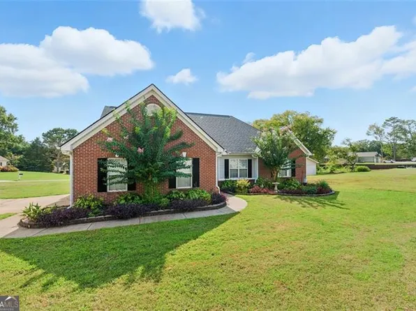 30 Lauren Marie Dr, Braselton, GA 30517