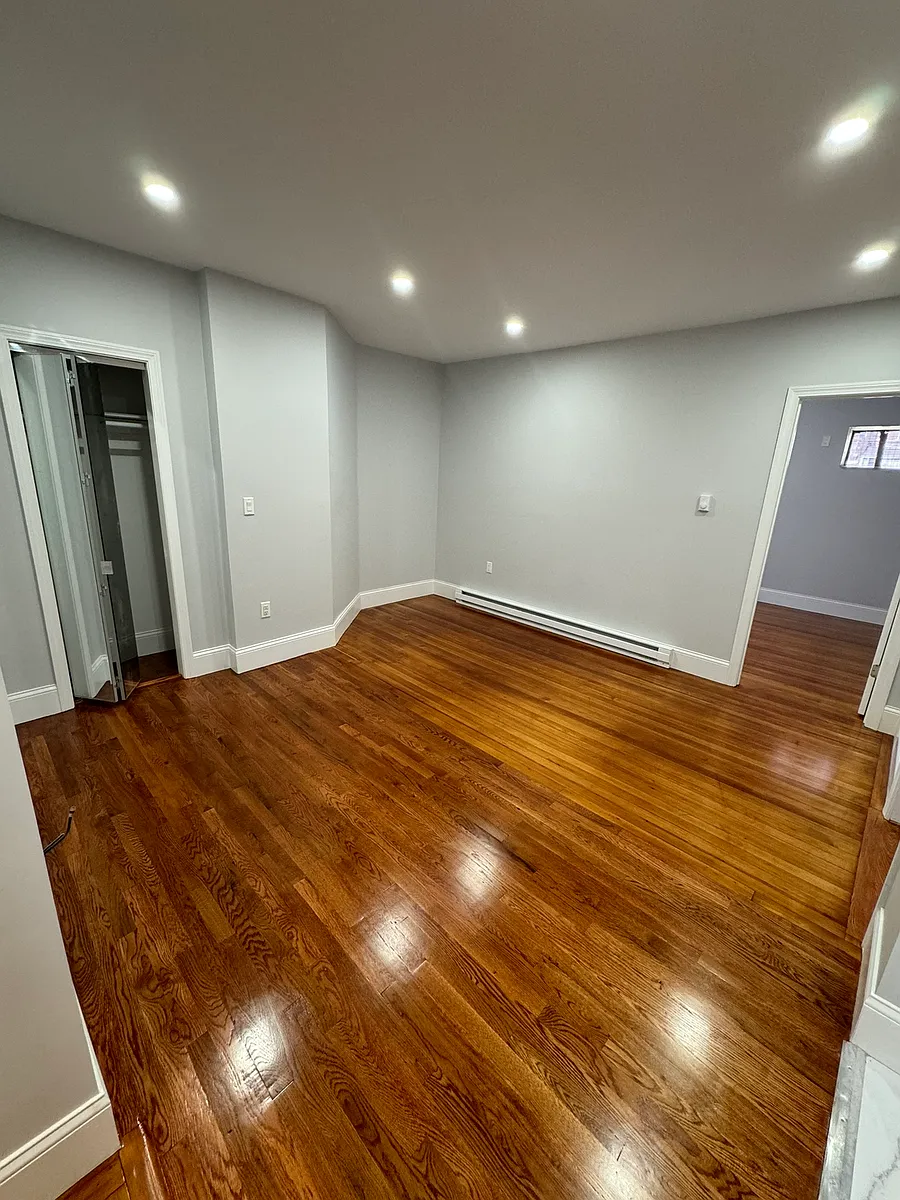 Building Photo - 476 Commonwealth Ave #9