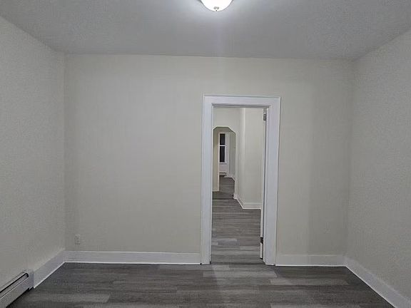 5th image of 9113 Jamaica Ave Floor 3