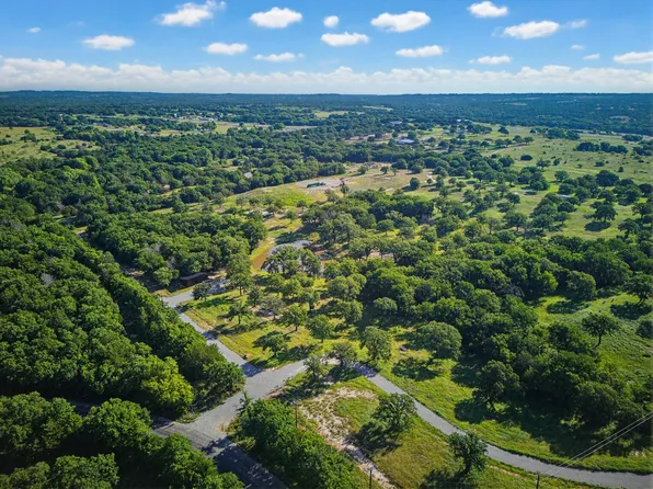 464 County Road 1270, Alvord, TX 76225