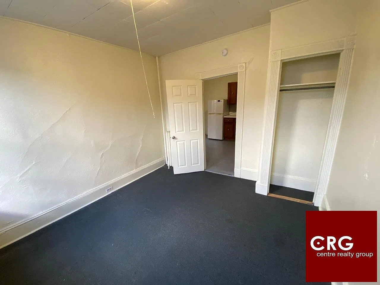 2 bed, 1.0 bath, $2,400 — Photo 2