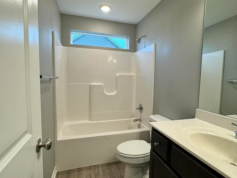 190 Oxford Landing Dr — Photo 11